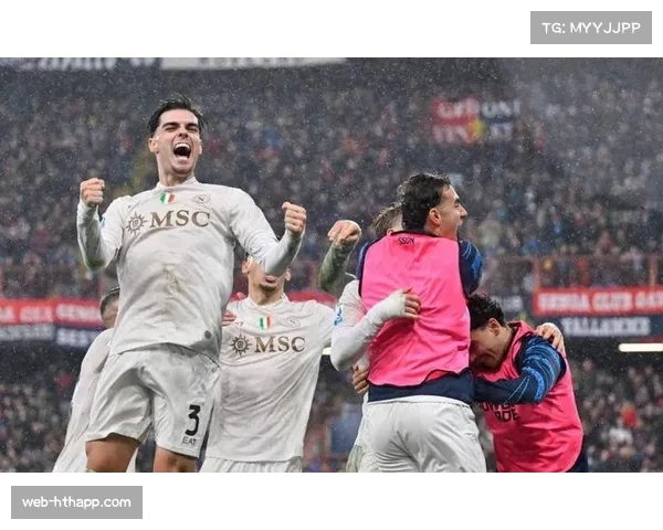 佛罗伦萨2-2战平都灵，马里潘补时绝平